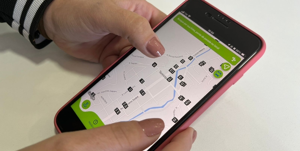 Passeio de ônibus urbano de passageiros versão móvel andróide iOS