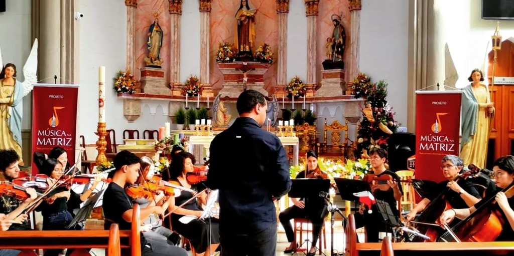 Projeto Música na Matriz terá edição especial de Natal com o concerto da Camerata Teresópolis