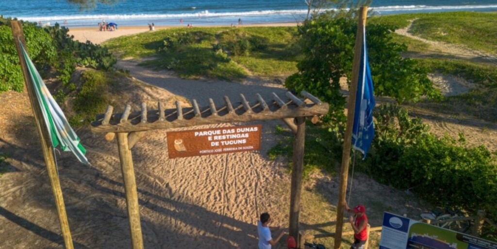 Búzios volta a hastear Bandeira Azul nas praias de Tucuns e do Forno, mas perde selo na Azeda/Azedinha