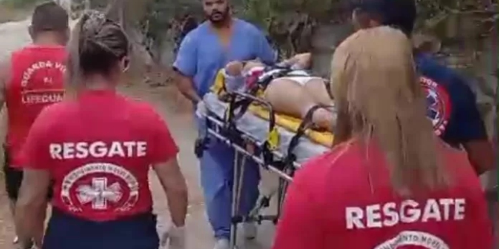 Após tentar tirar foto e sofrer acidente na Janela do Paraíso, em Arraial do Cabo, turista recebe alta do hospital