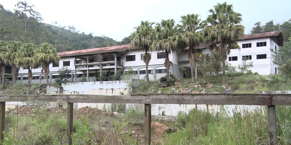 MPF busca conciliação para retomada de obras do Hospital do Câncer de Friburgo