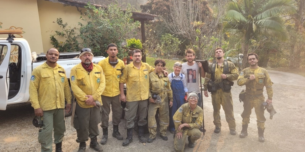 Equipes trabalharam no combate ao fogo em Lumiar 