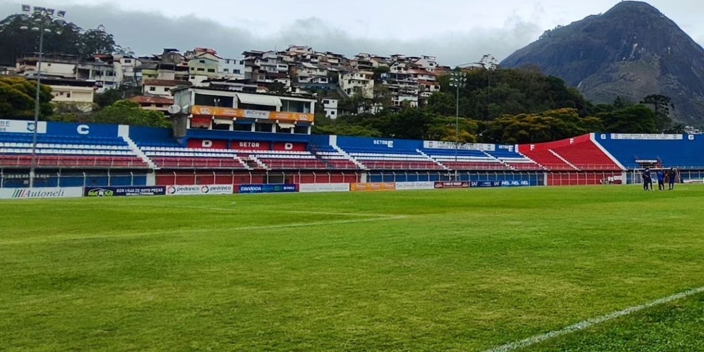 Friburguense busca nova vitória fora de casa para voltar ao topo da tabela no Cariocão B1