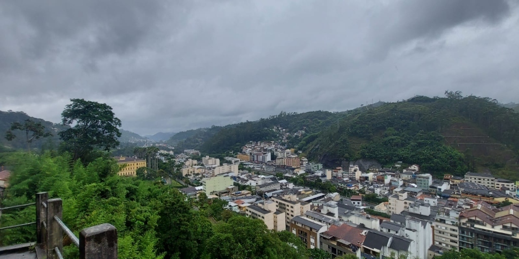 Escolas estaduais serão usadas como pontos de apoio e abrigo em caso de chuvas fortes no Rio de Janeiro