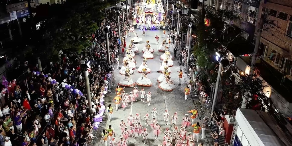 Imperatriz de Olaria encerra os desfiles de Carnaval em Nova Friburgo no domingo; conheça o enredo