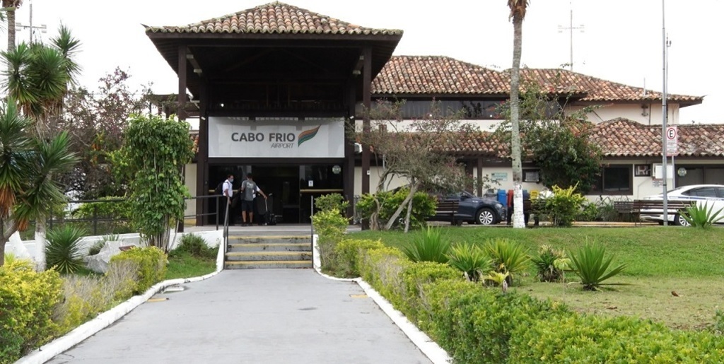 Aeroporto de Cabo Frio oferece estrutura para voos nacionais e internacionais